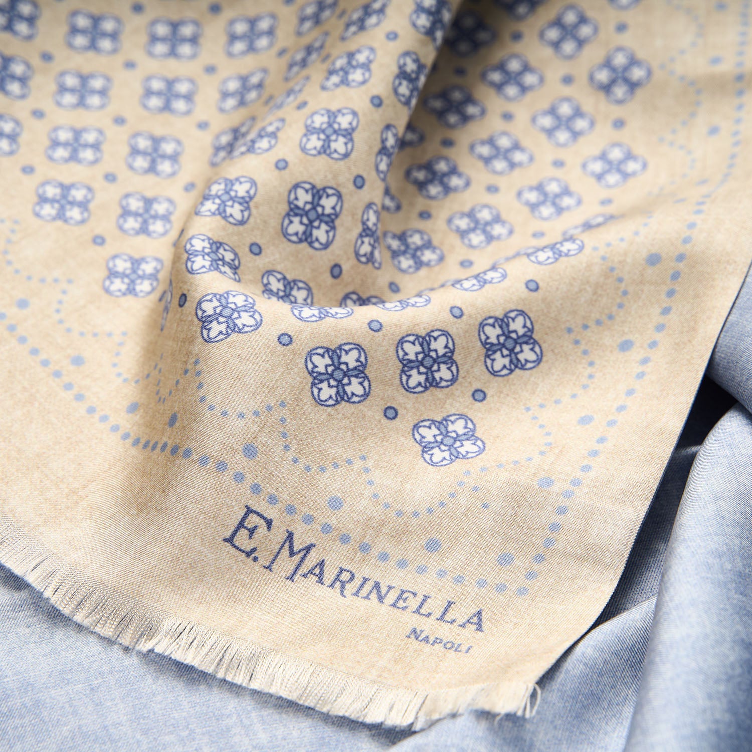 BEIGE DOUBLE SILK SCARF - Image 4