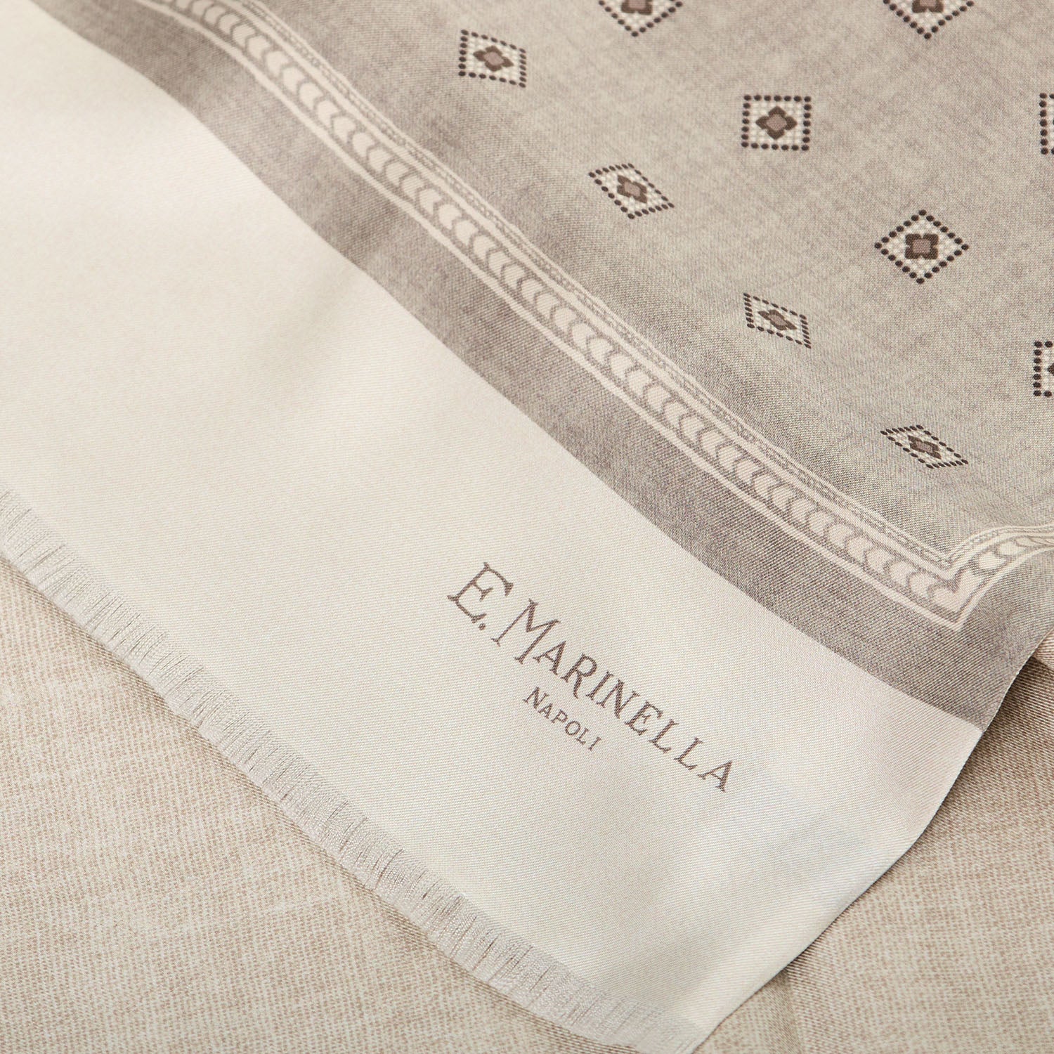 BEIGE DOUBLE SILK SCARF - Image 4