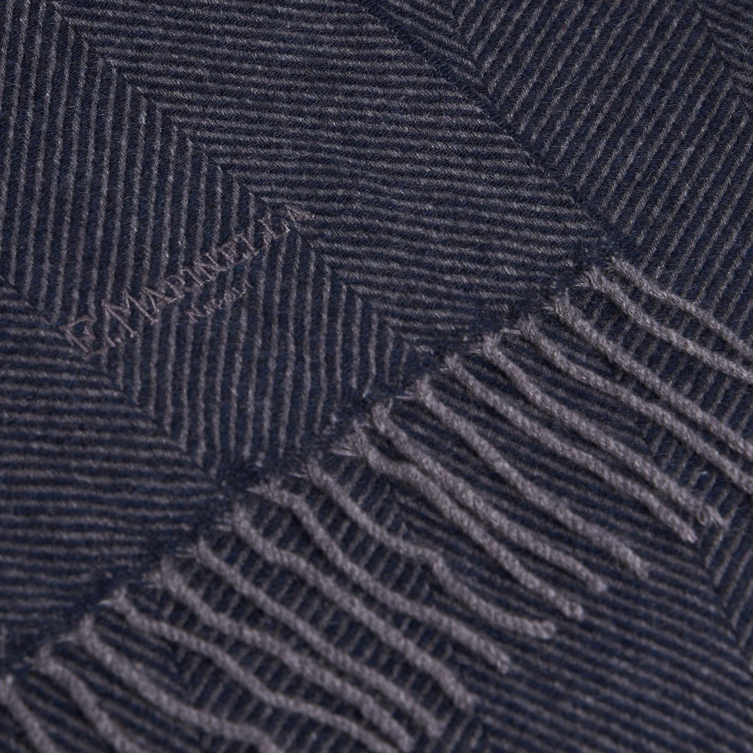 DARK BLUE FRINGED SCARF - Image 4