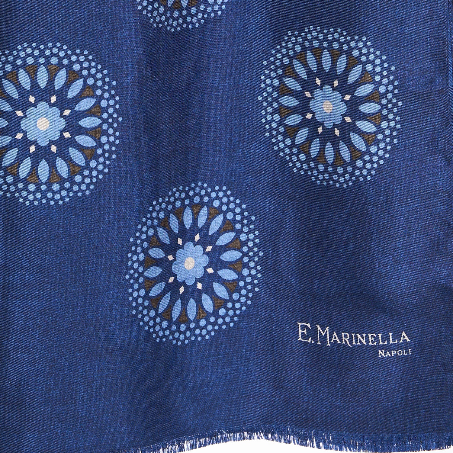 BLUE MADDER SILK STOLE - Image 3