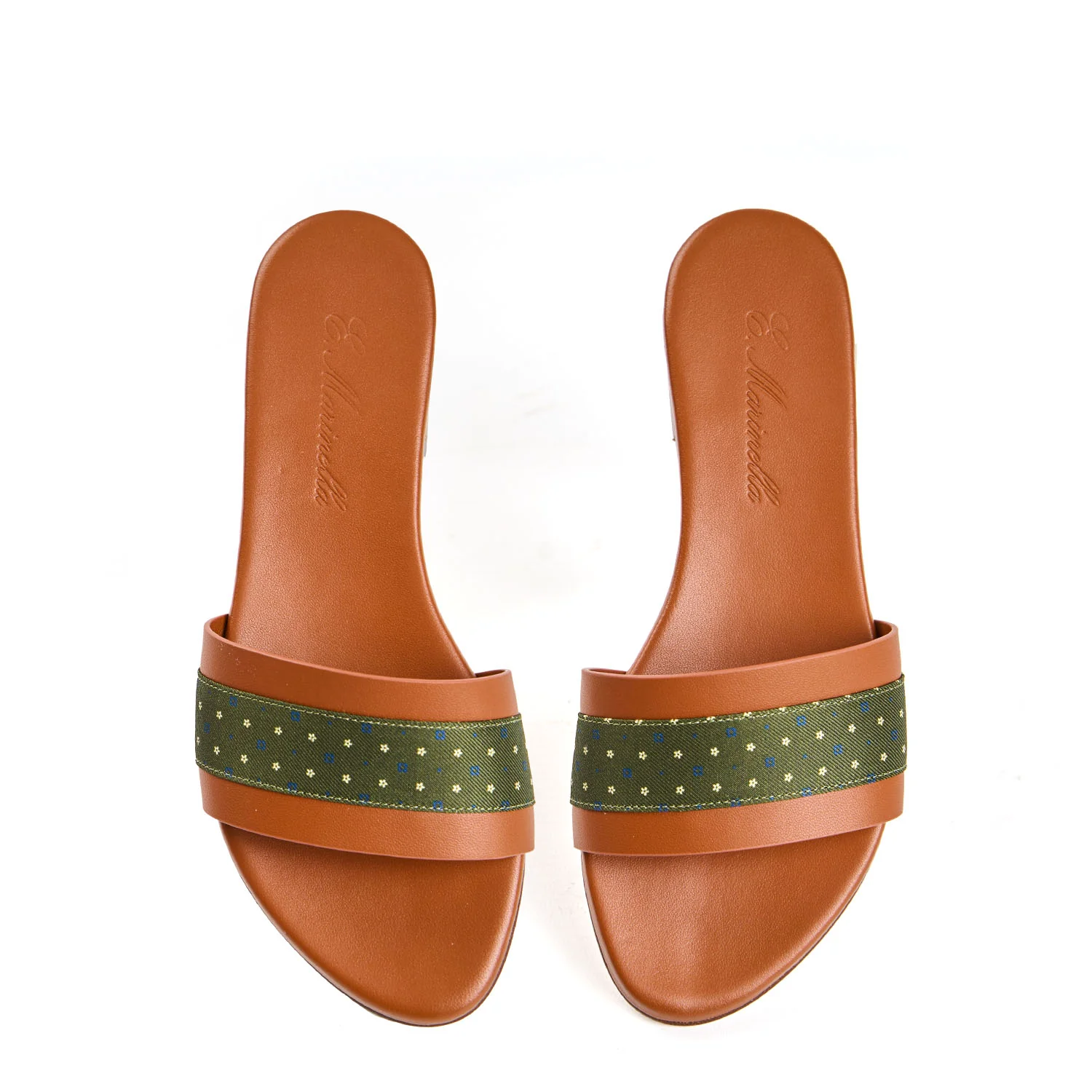SIGNATURE ICONOGRAPHIC FLAT SANDAL - Image 6